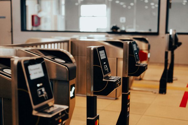 Où trouver une maison de vacances en Provence avec des ateliers de cuisine et des randonnées guidées?